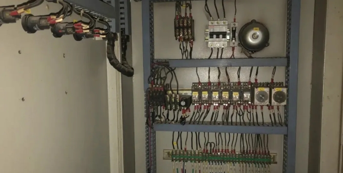 图片关键词 图片关键词